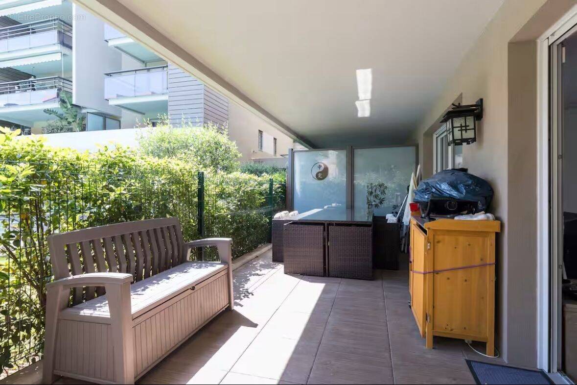 Appartement à ROQUEBRUNE-CAP-MARTIN