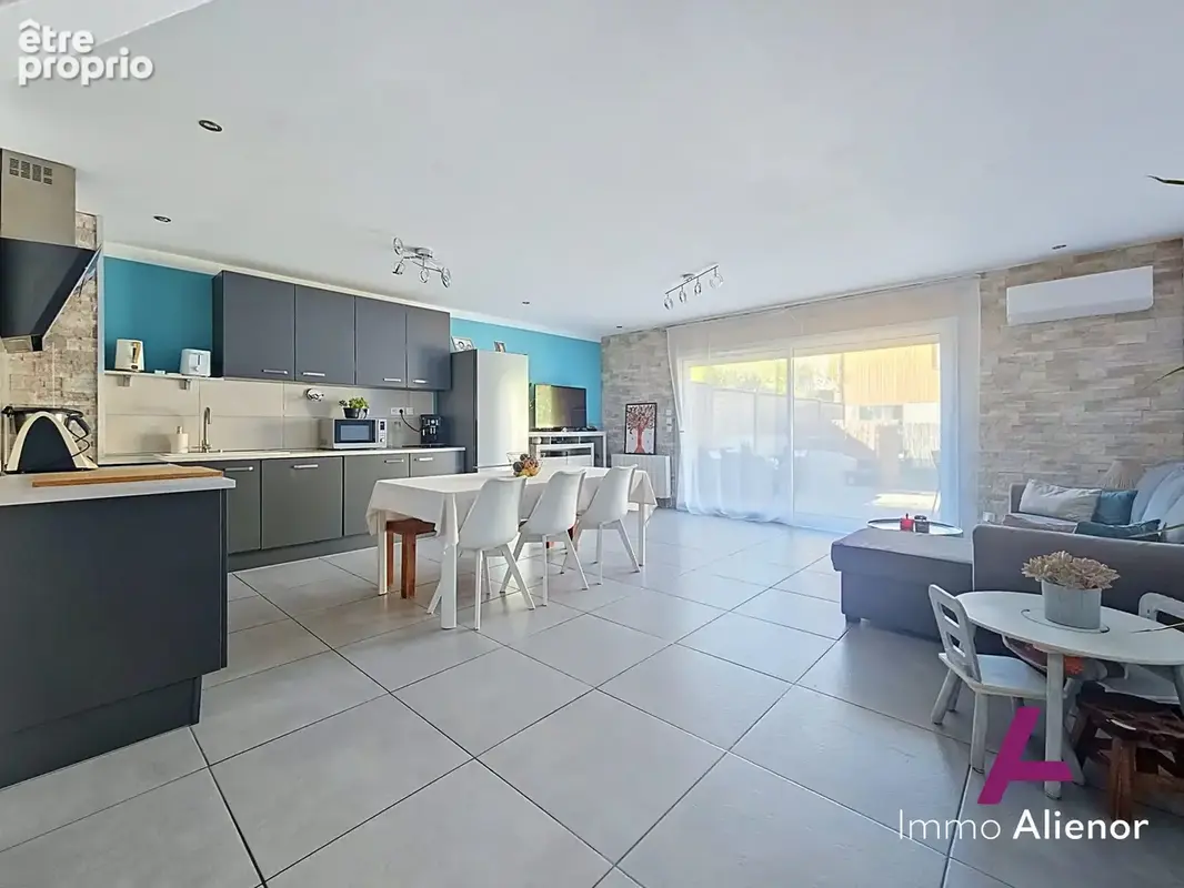 Maison 4 pièces 86 m² à vendre à Le Barp (33114) - photo 3