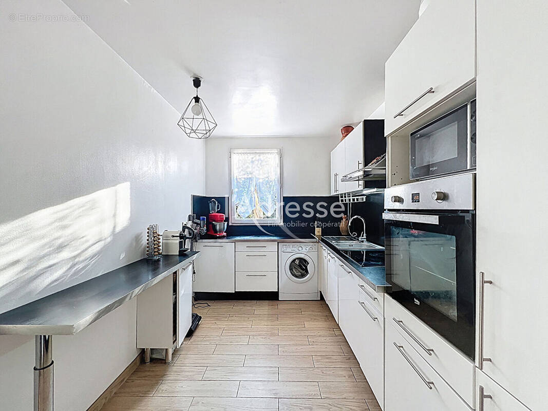 Appartement à LE BLANC-MESNIL
