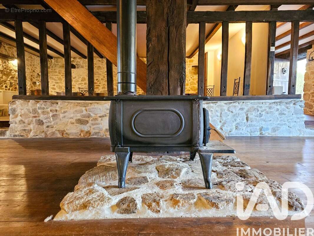 Photo 8 - Maison à MAISONNAIS-SUR-TARDOIRE