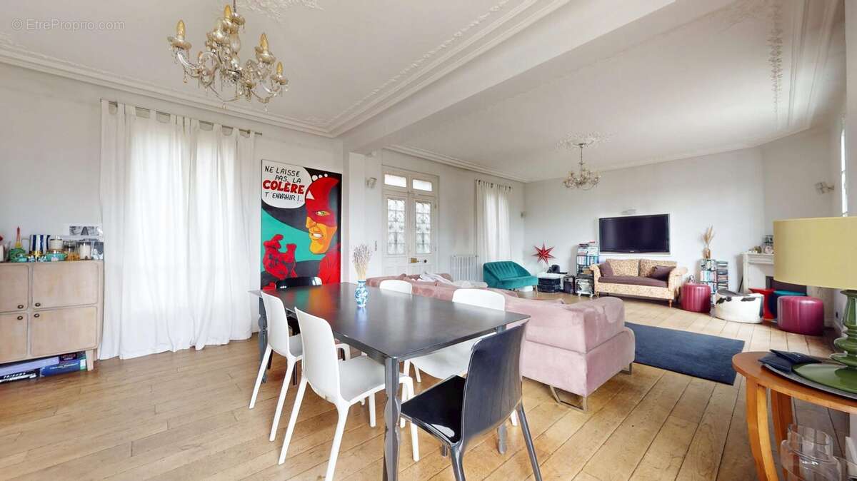 Maison à LE PERREUX-SUR-MARNE