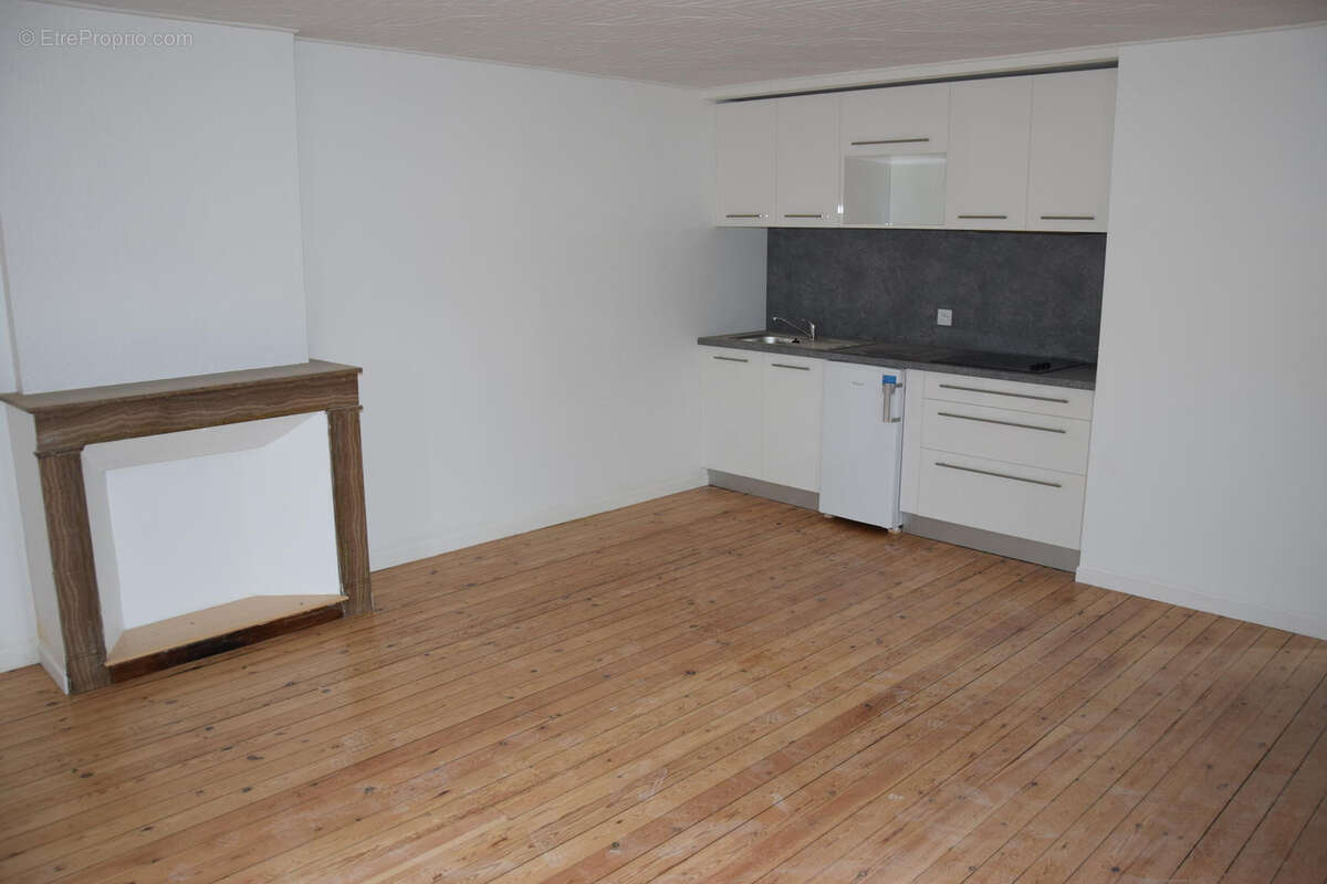 Appartement à SAIX