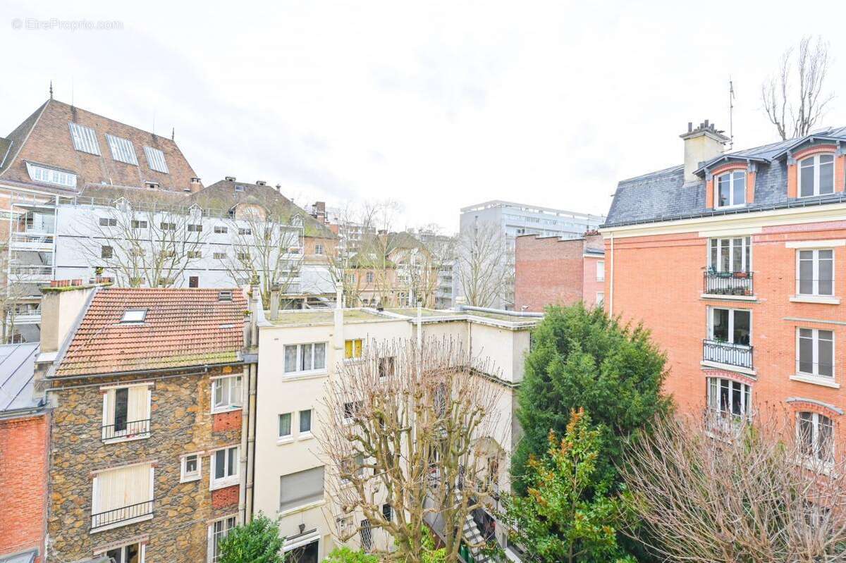 Appartement à PARIS-19E