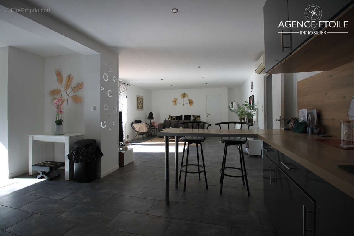 Appartement à AUBAGNE