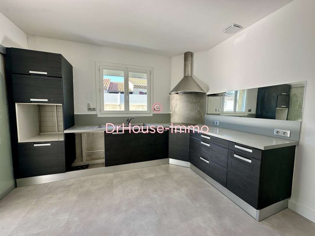 Maison à BOURG-LES-VALENCE