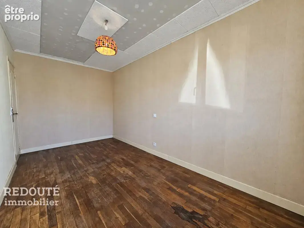 Saint-gibrien – maison, 3 chambres, jardin, garage, sous-sol - photo 9