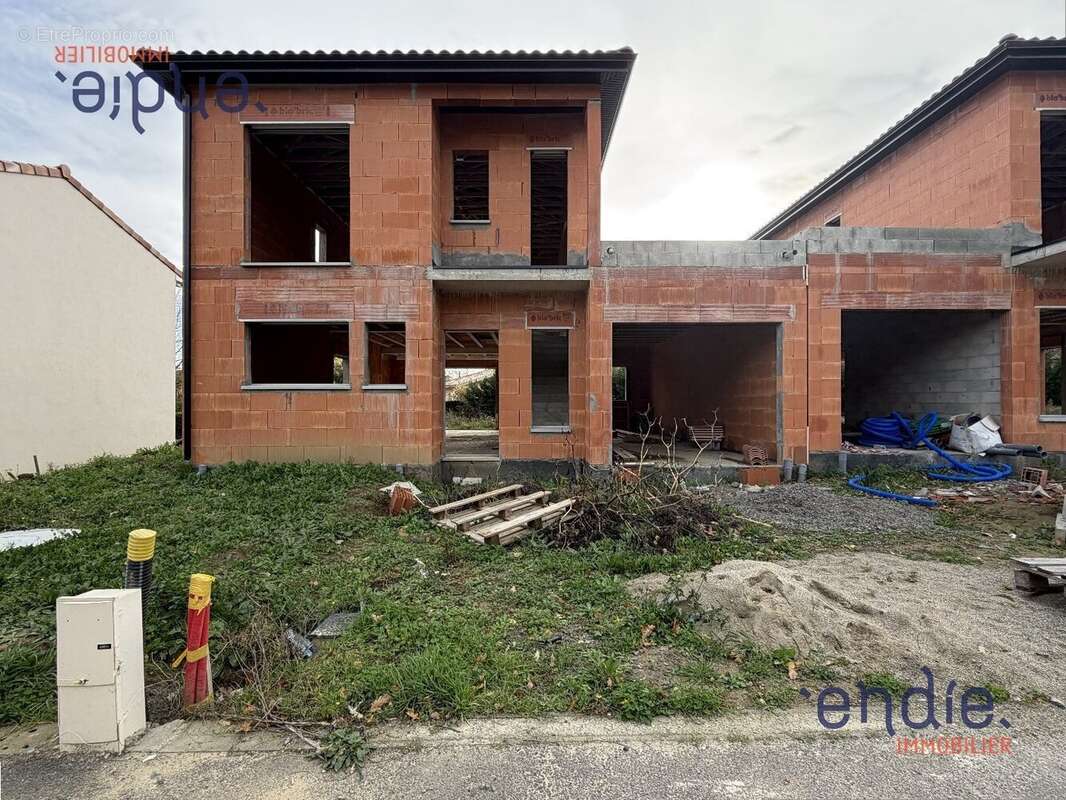 Maison à SAINT-GENIES-BELLEVUE