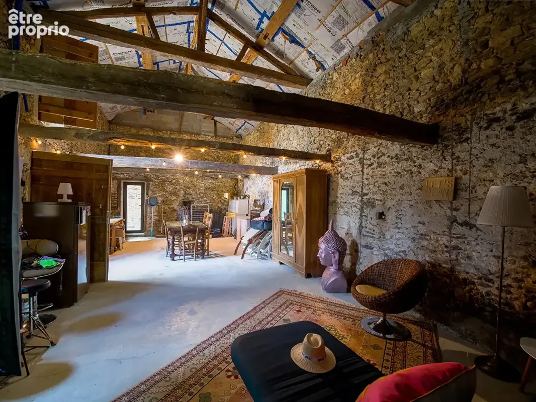 Maison de charme avec dépendance sur 5 Ha de terres - photo 12