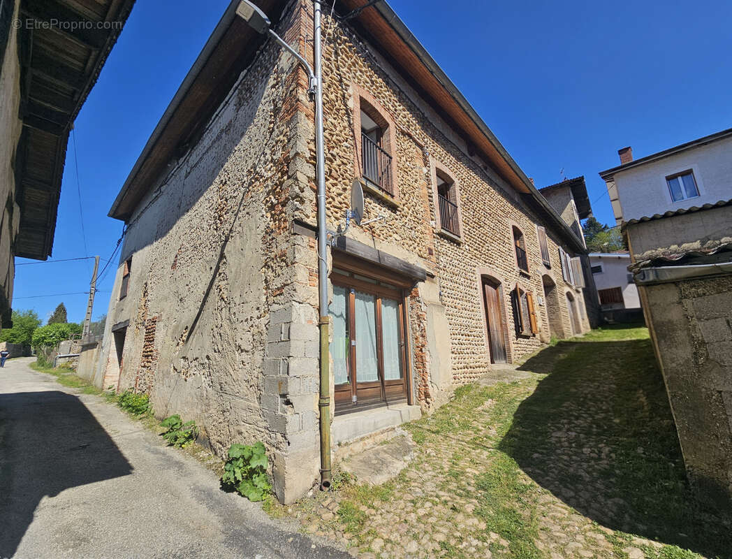 Appartement à ROYBON