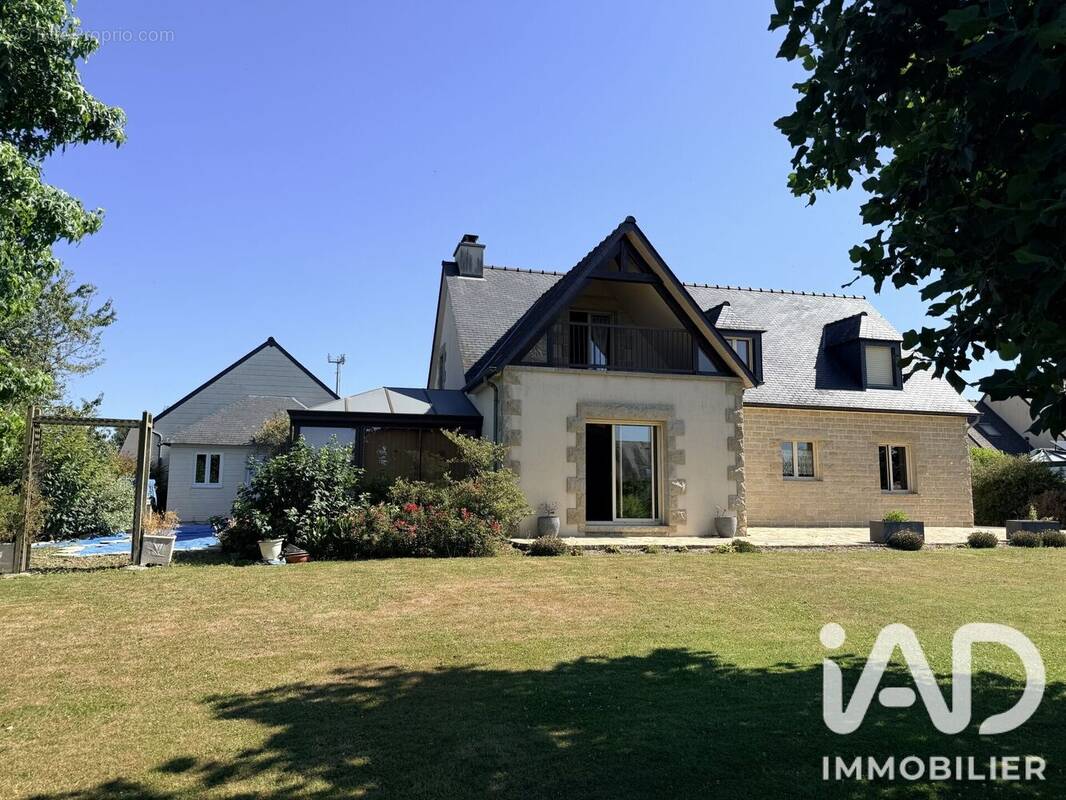 Photo 1 - Maison à SAINT-HILAIRE-DU-HARCOUET