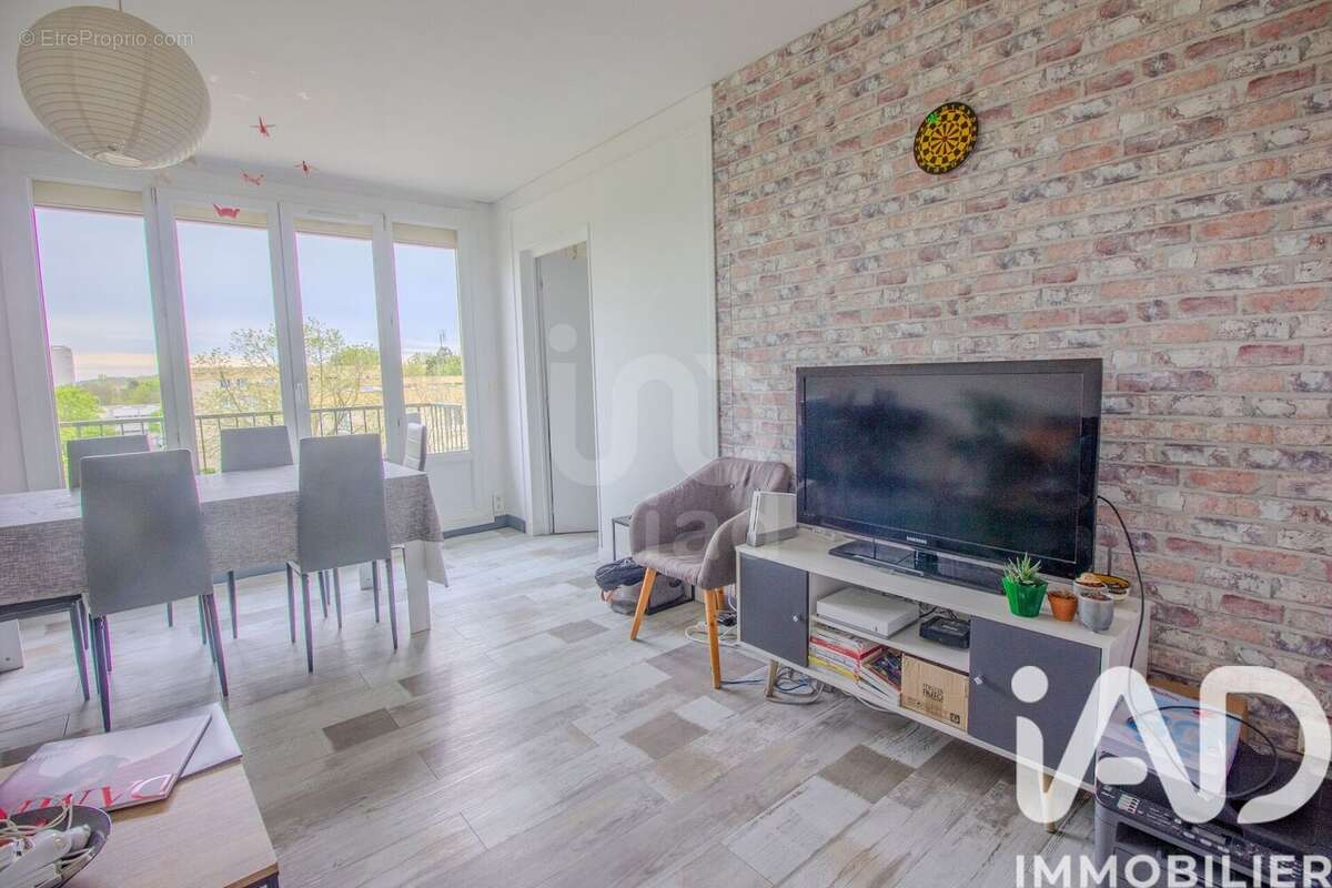 Photo 2 - Appartement à COMPIEGNE