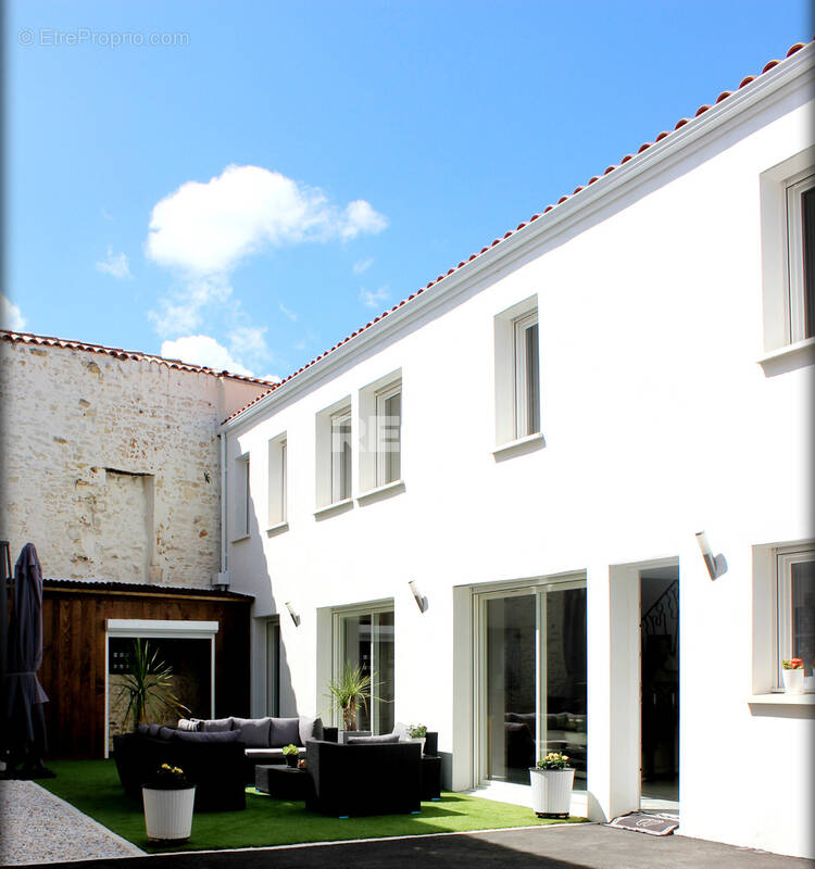 Maison à SAUJON