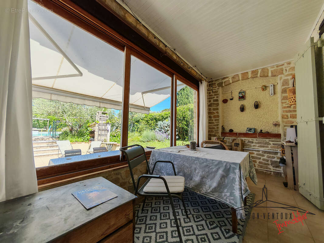 Maison à VAISON-LA-ROMAINE