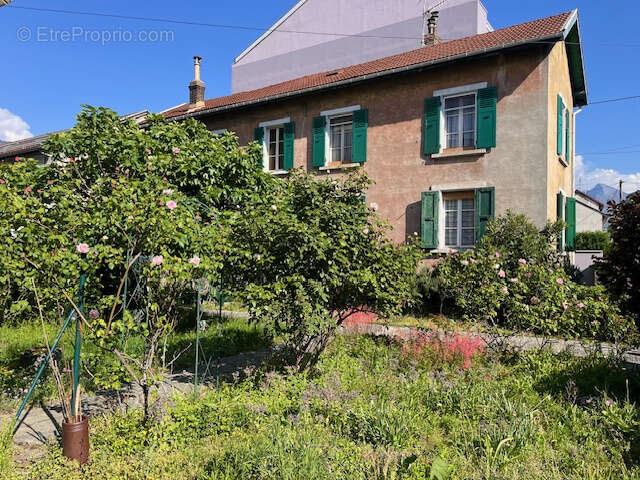 Maison à FONTAINE