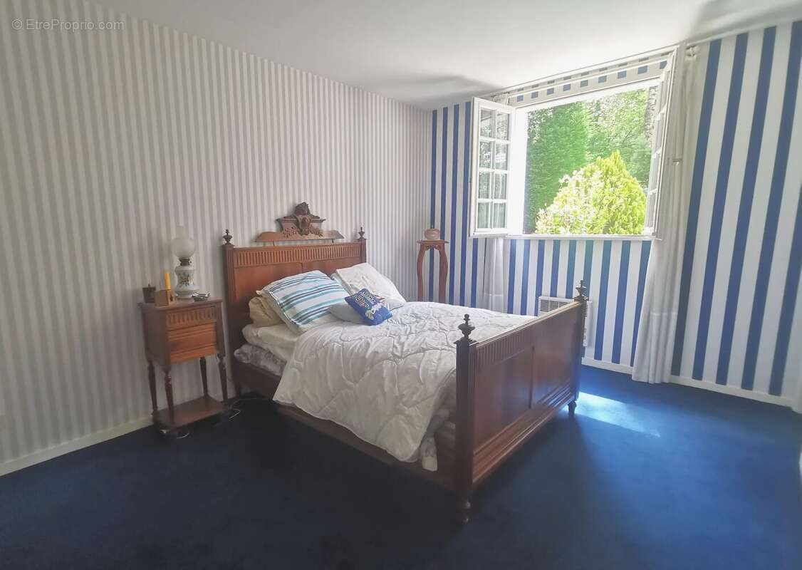 Maison à MONTFORT-L'AMAURY