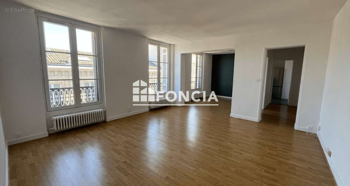 Appartement à BORDEAUX