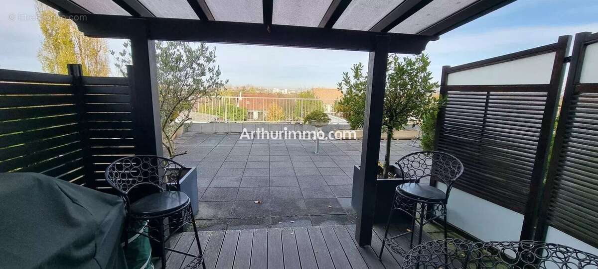 Maison à LIMEIL-BREVANNES