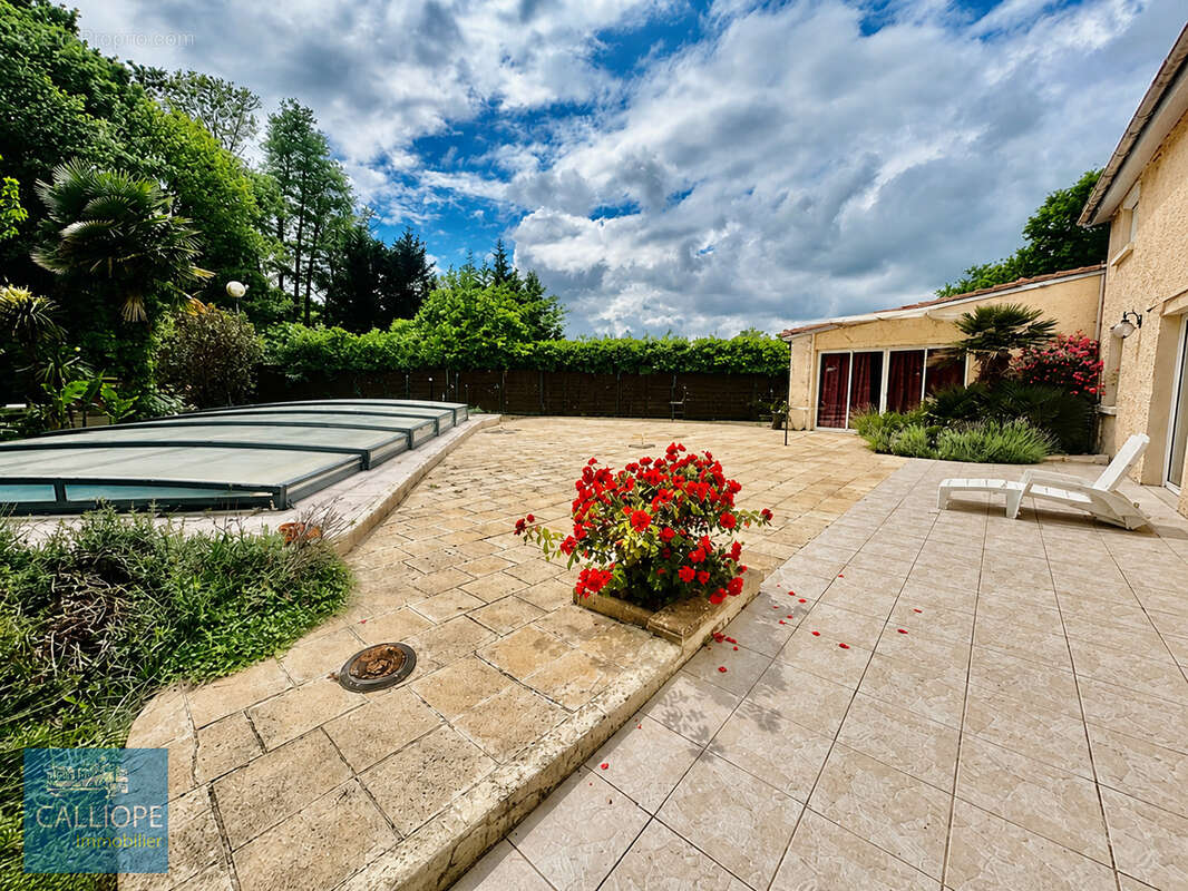 Maison à LE PIAN-MEDOC
