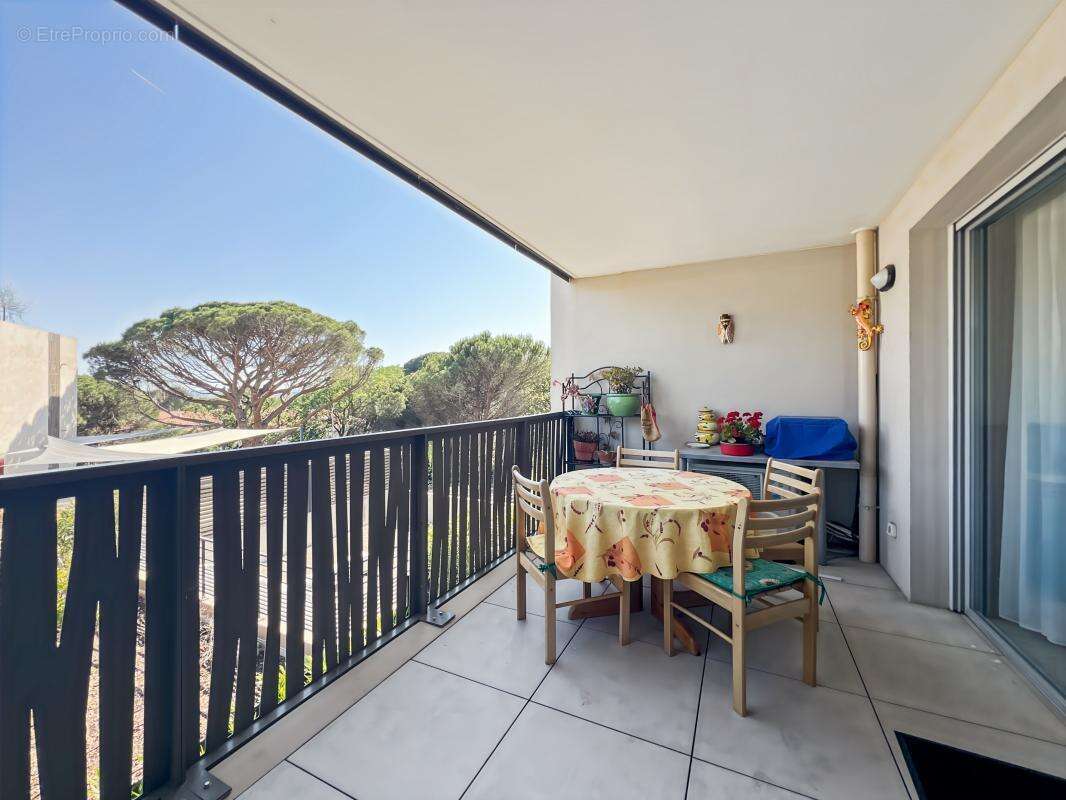 Appartement à FREJUS