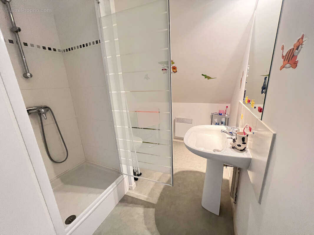 Appartement à MATIGNON