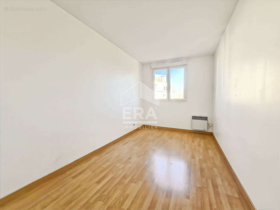 Appartement à DAMMARIE-LES-LYS