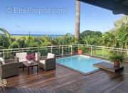 Maison à BAIE-MAHAULT