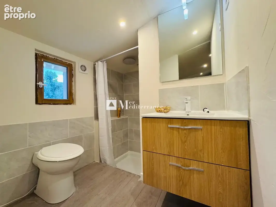 A vendre - maison 4 pieces de 185m2 avec un double garage de 45 m2 a grimaud - photo 15