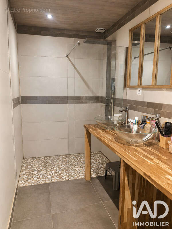Maison 145 m² à Saint-Pere-En-Retz  - photo 8