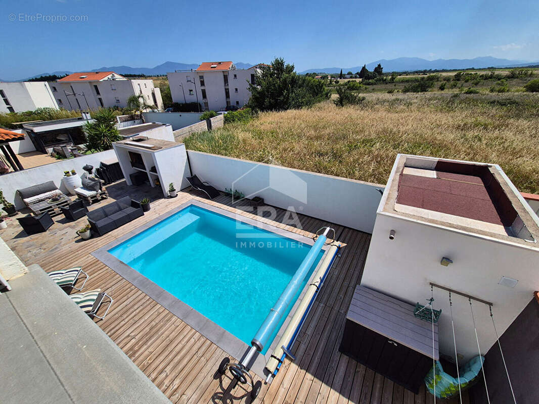 Maison Pollestres  4 pièce(s) 125 m2 - photo 2