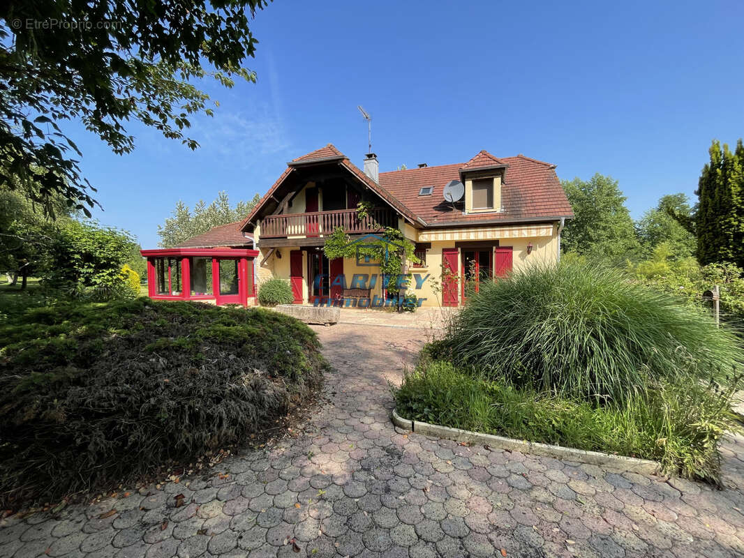 Maison à LINEXERT