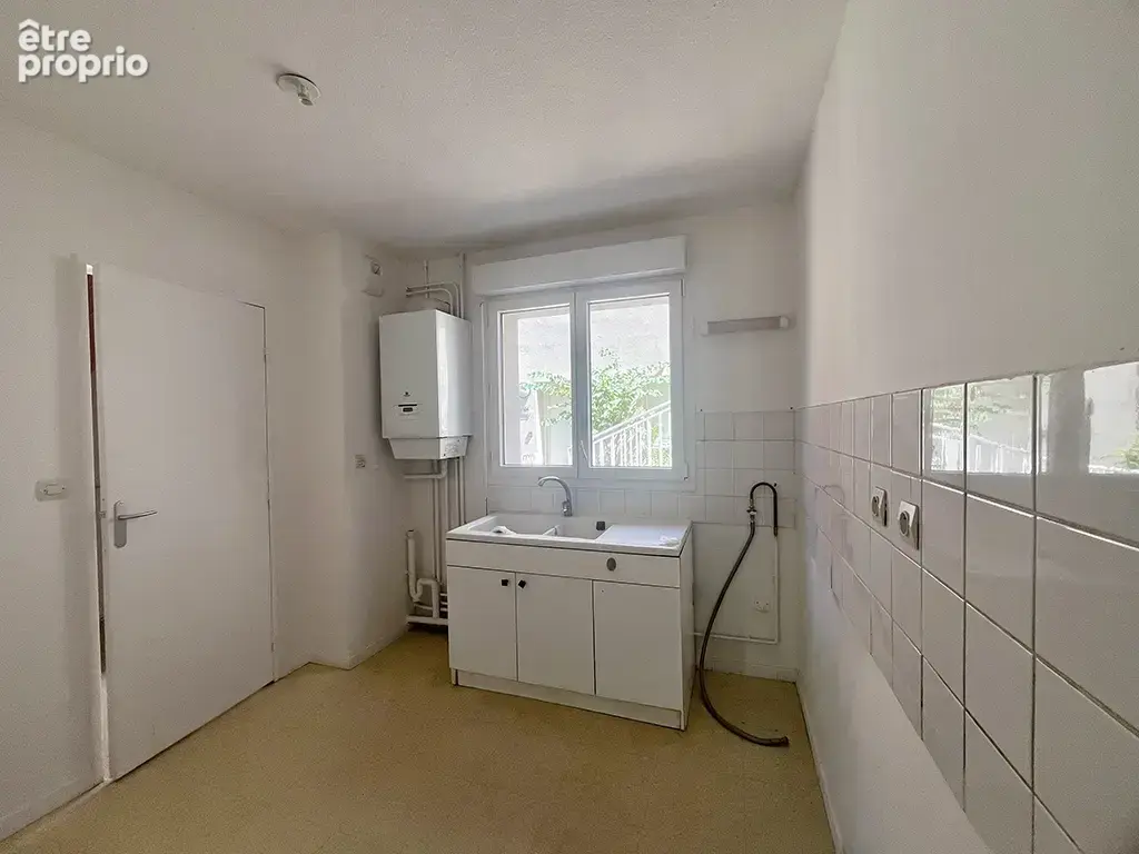 Appartement 48 m² à Martigues  - photo 4