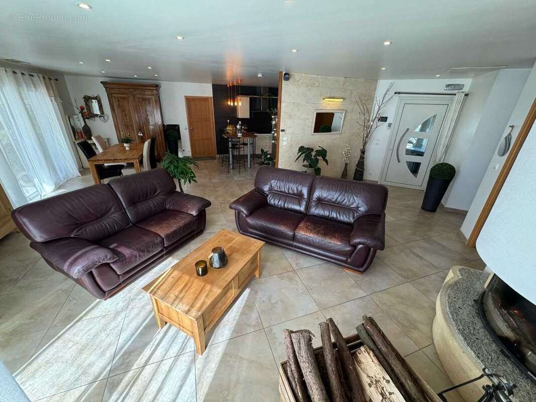 Photo-2025/030953-1-9 - Autre à MONT-DE-MARSAN