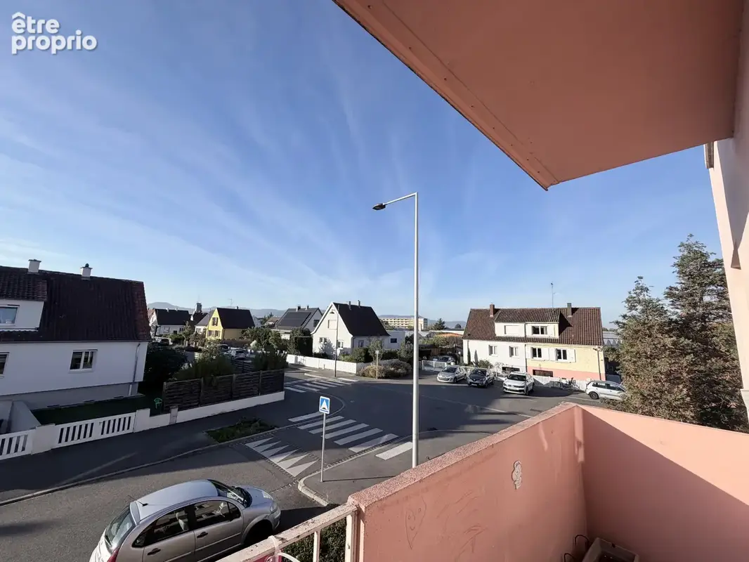 Appartement 3 pièces de 63 m2 avec balcon et parking   Quartier des Musiciens - photo 3