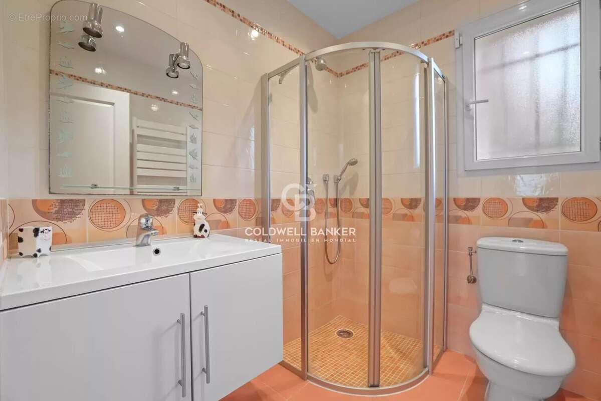 Maison à MOUGINS
