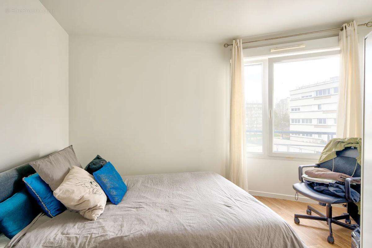 Appartement à LES ULIS