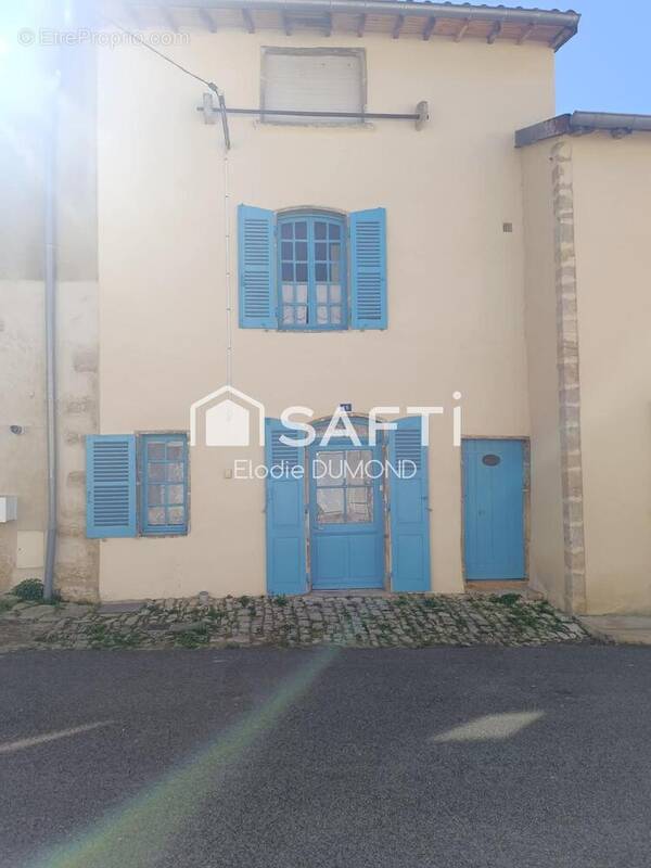 Photo 1 - Maison à SAINT-AMOUR