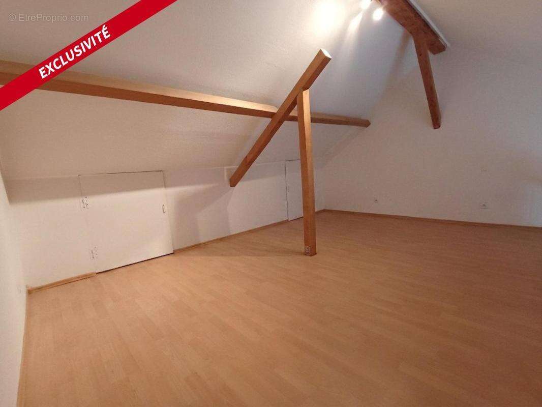 Appartement à DANNEMARIE