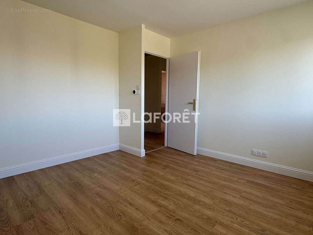 A vendre Maison Eysines 6pièce(s) 150 m² avec son annexe de 40 m² - photo 15