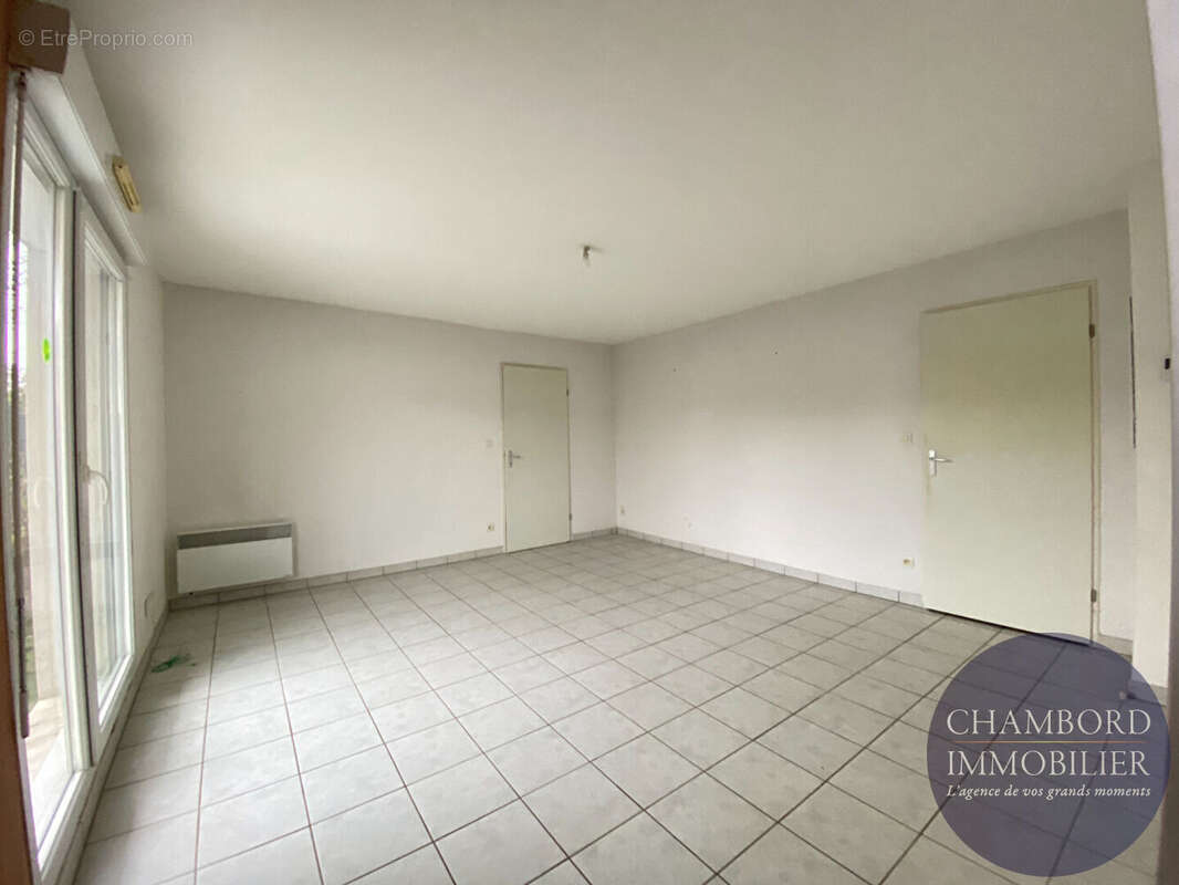 Appartement à VILLEBAROU