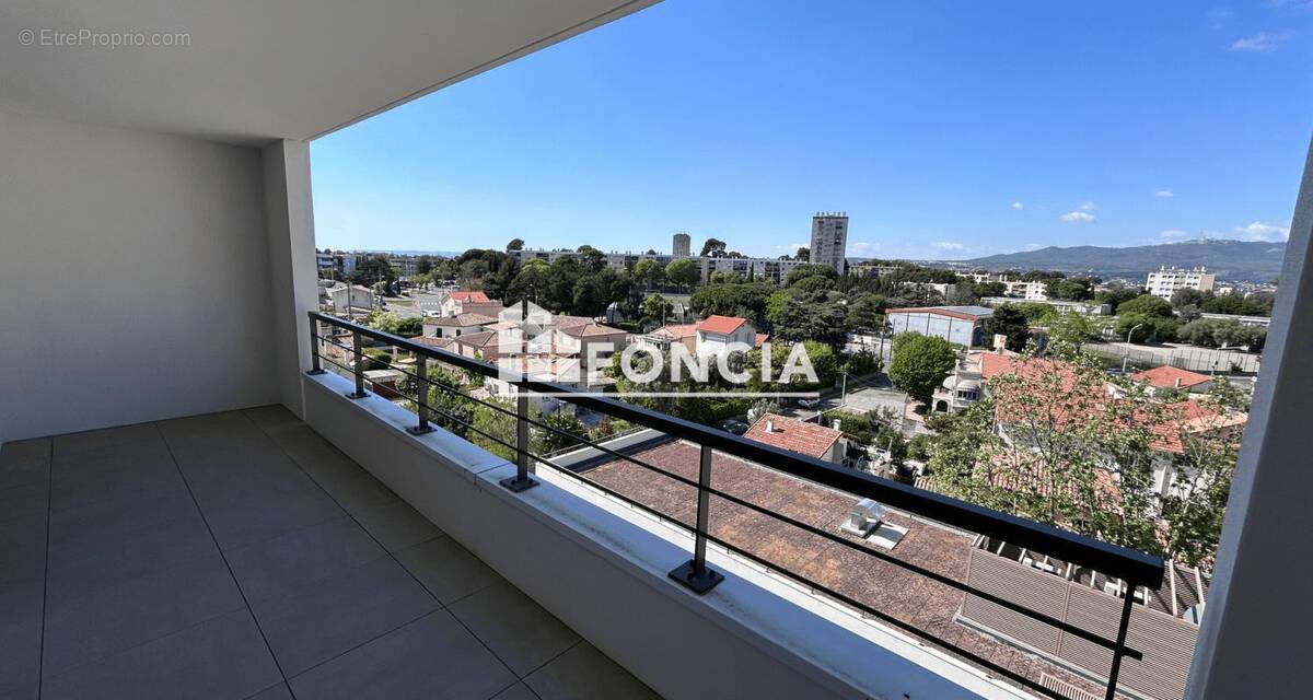 Appartement à MARSEILLE-12E