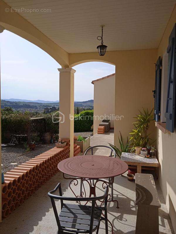 Maison sur la colline - photo 9