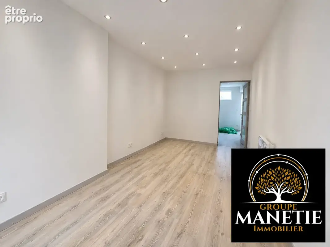 Commerce 52 m² à vendre à Sin-Le-Noble (59450) - photo 2