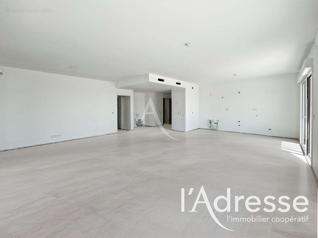 Appartement La Ciotat - 4 pièces - 107 m2 - photo 5