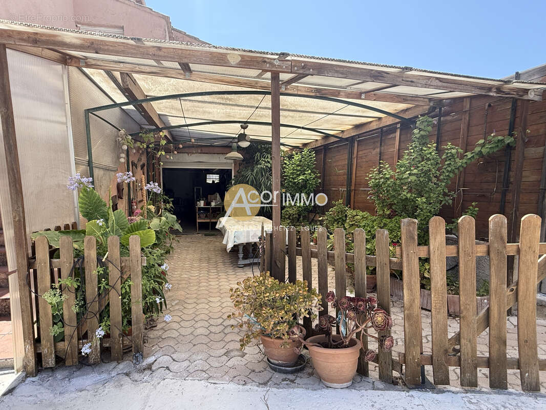 LA GARDE ,5 pièces 153 m2, Esprit maison, Jardin, Cave et Garage. - photo 2