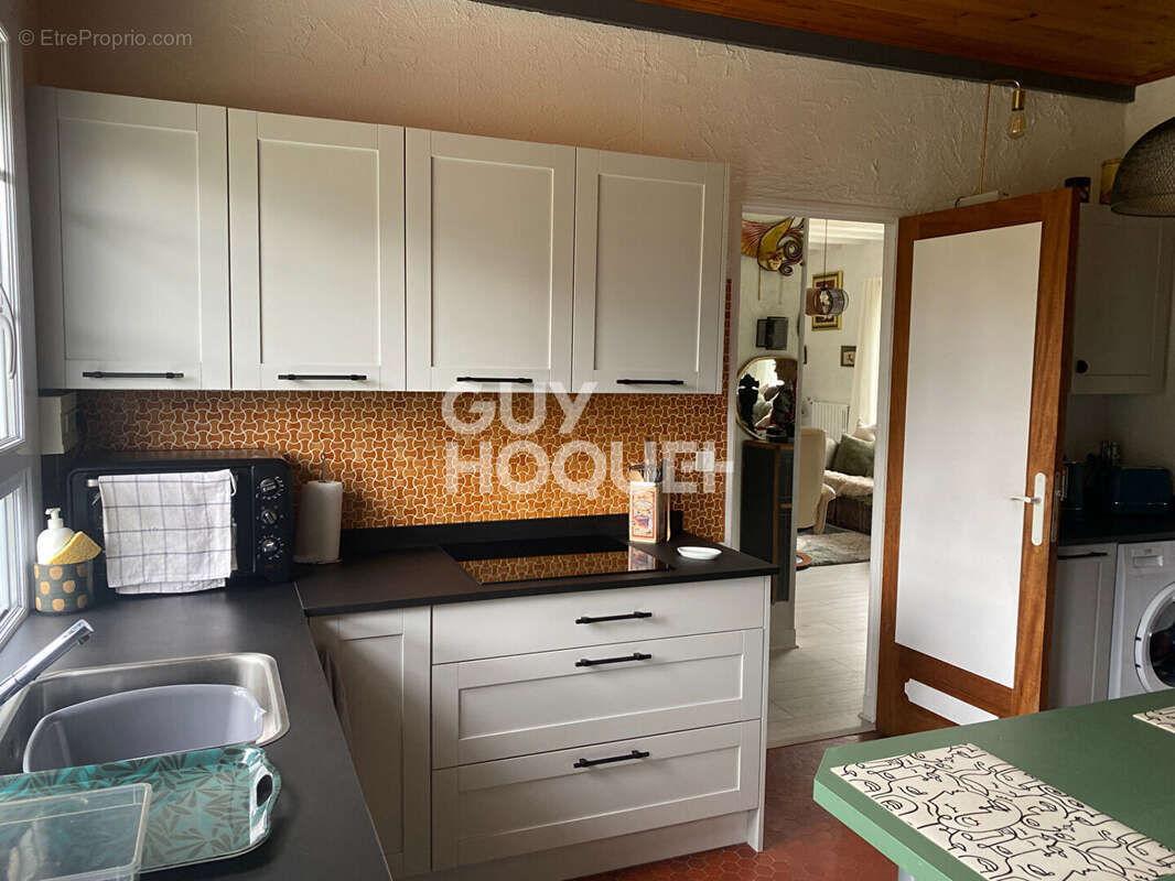 Maison à IVRY-LA-BATAILLE