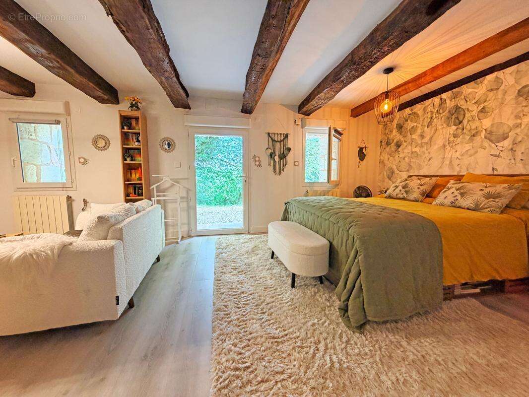 Maison avec gîte et piscine au calme - photo 9