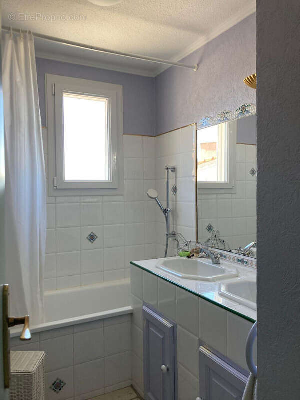 Photo 9 - Maison à SIMIANE-COLLONGUE