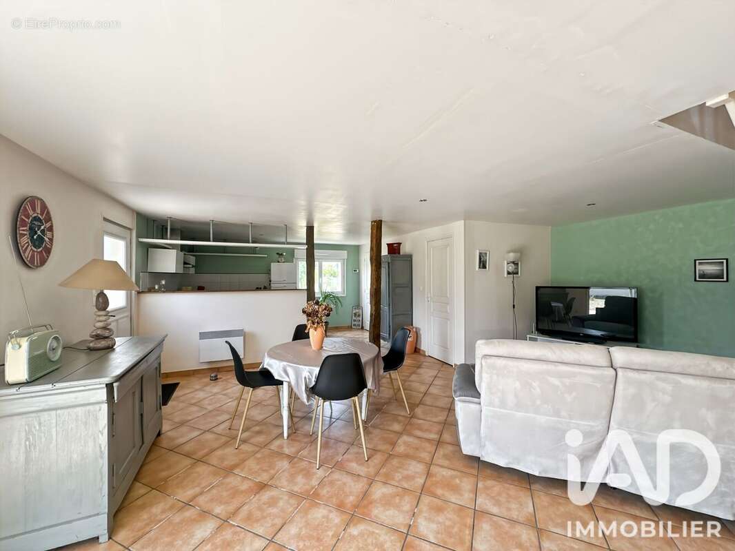 Maison 100 m² à Mont-Dol  - photo 8