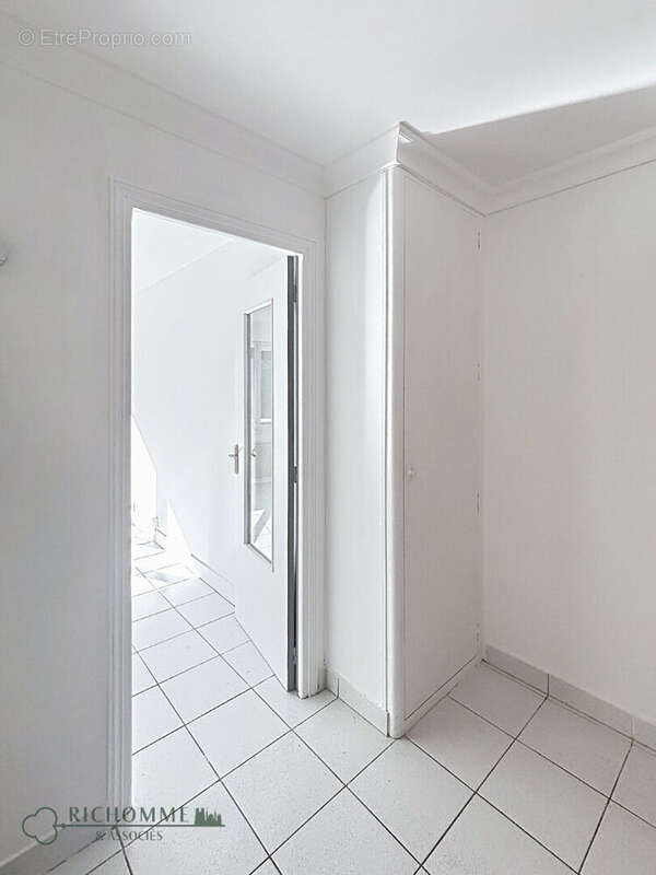 Studio - Secteur  Cathédrale - photo 6
