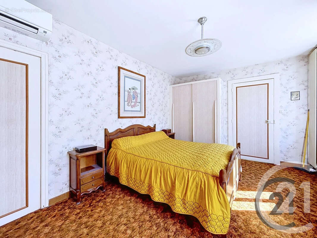 Maison 159 m² à Saint-Phal  - photo 12
